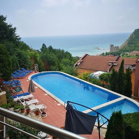 Apartamento Complex Karia IV Kavarna Exterior foto