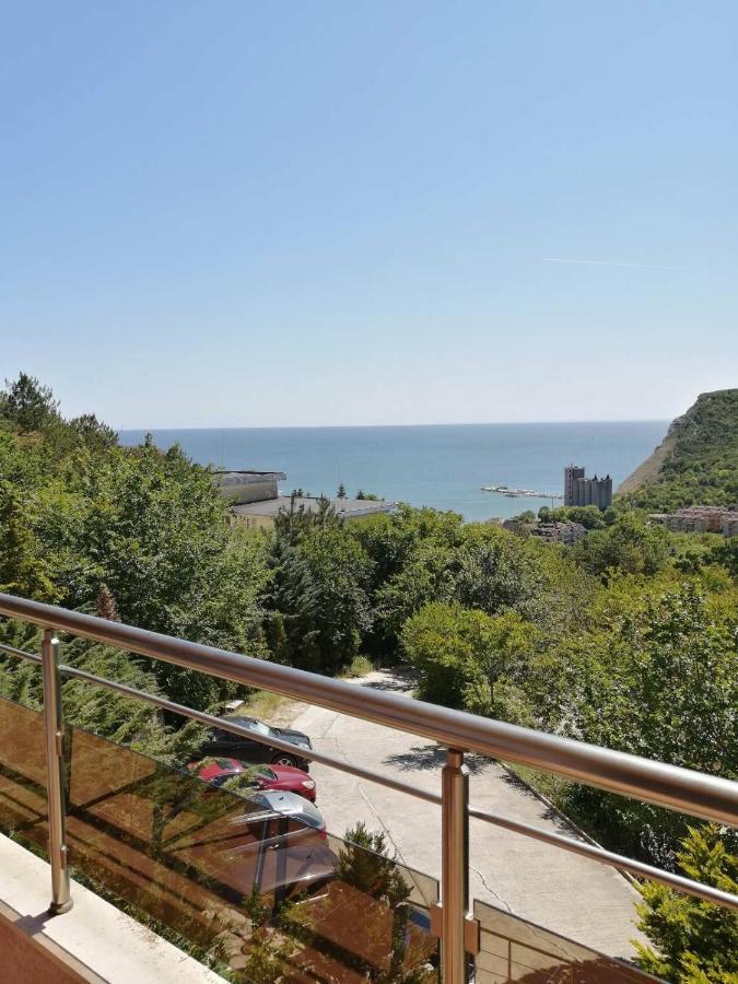 Apartamento Complex Karia IV Kavarna Exterior foto