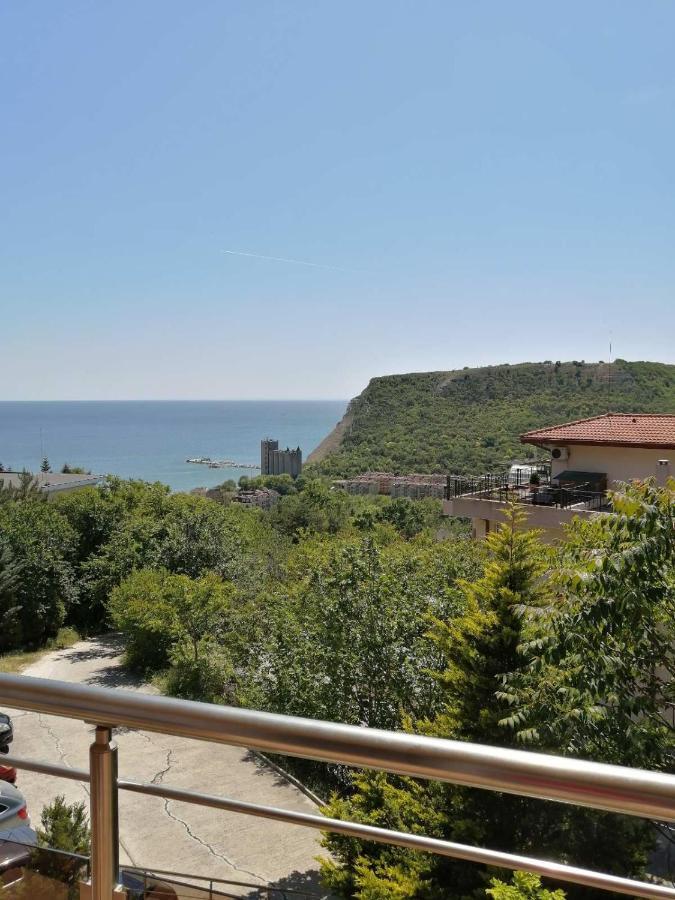 Apartamento Complex Karia IV Kavarna Exterior foto